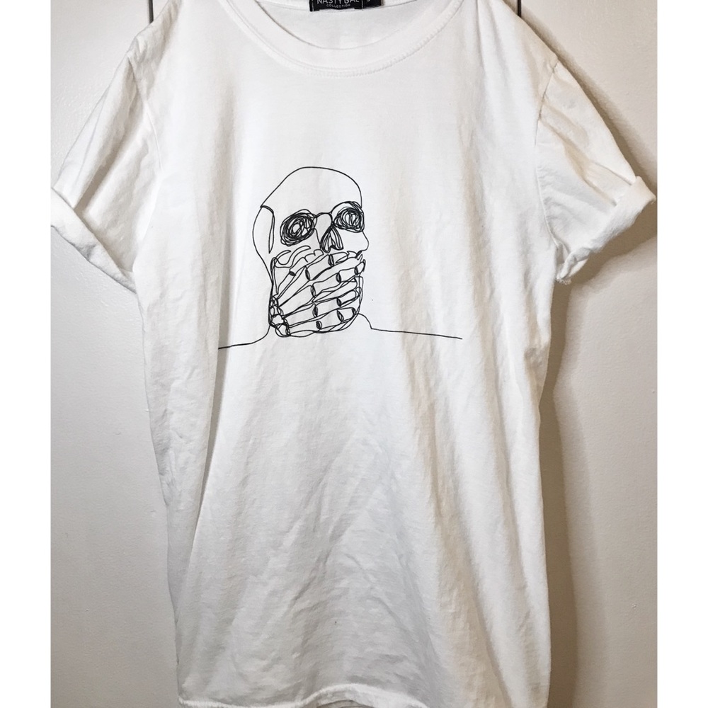 SM Nasty Gal Skull Art T-shirt